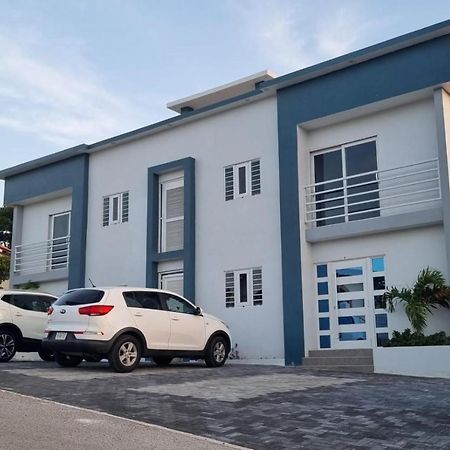 Cg Apartment - Flamboyan Willemstad Exteriör bild