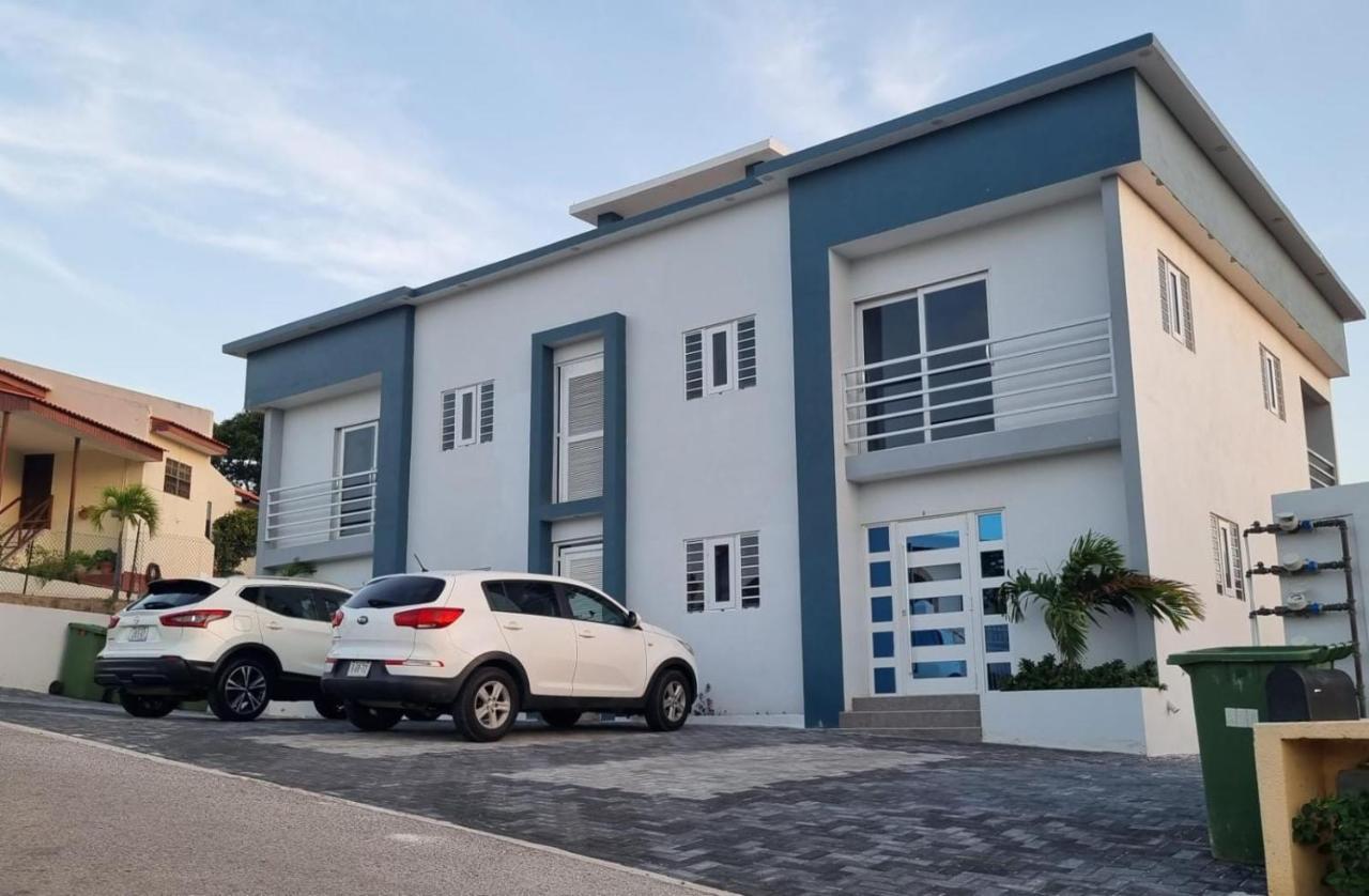 Cg Apartment - Flamboyan Willemstad Exteriör bild